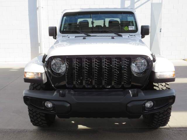 2021 Jeep Gladiator Sport Crew Cab