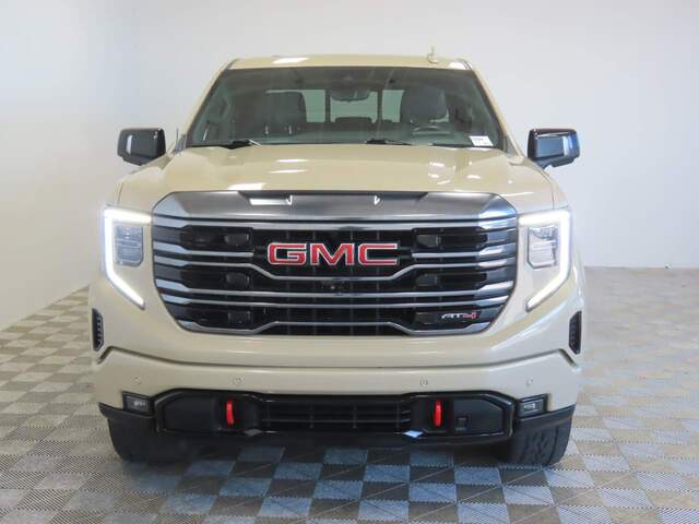 2022 GMC Sierra 1500 AT4 Crew Cab