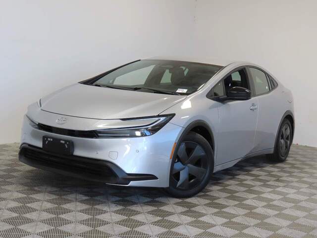 2025 Toyota Prius LE